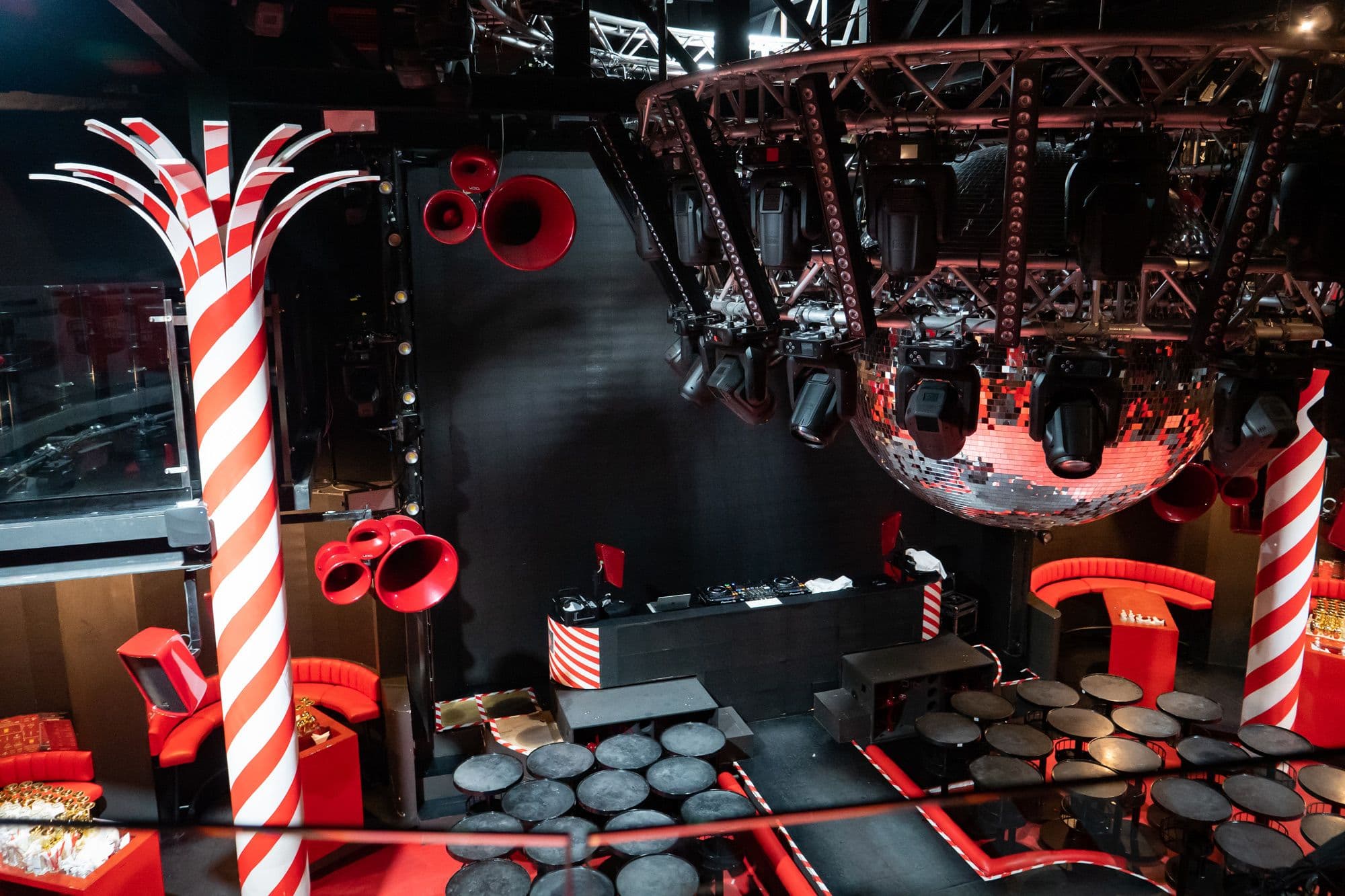 Candy Nightclub is an impressive venue in the heart of Bangkok, now renovated and renamed Eden Club Bangkok. They needed a high performance sound system able to provide high impact playback with minimal fuss.  The Aura Visual Systems team turned to Void Acoustics Air Motions paired with Cyclone 10 and Stasys X Air Subwoofers to complete the system.